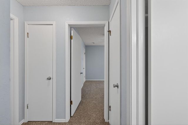 1400 Pennington Avenue, Edmond, OK 73012