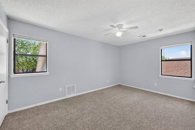 1400 Pennington Avenue, Edmond, OK 73012