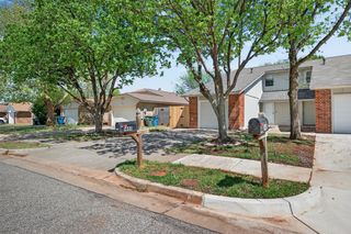 1400 Pennington Avenue, Edmond, OK 73012