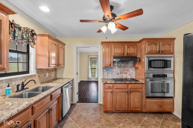 250 Meadowview Lane, Gloster, LA 71030