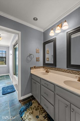 250 Meadowview Lane, Gloster, LA 71030