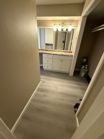 5010 Bowser Avenue 107, Dallas, TX 75209