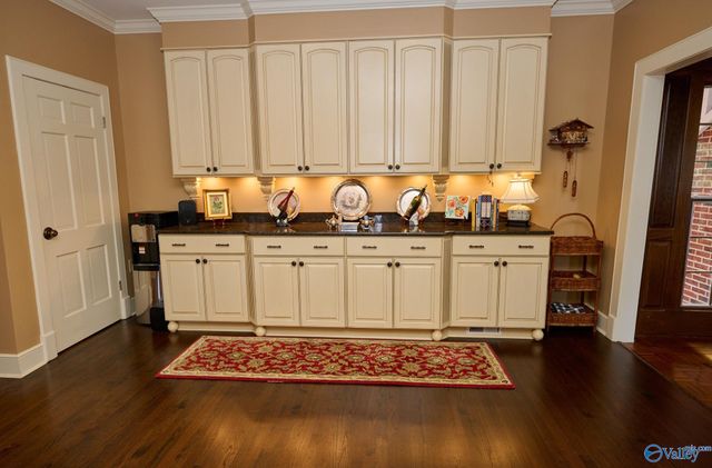 2003 Big Cove Road SE, Huntsville, AL 35801