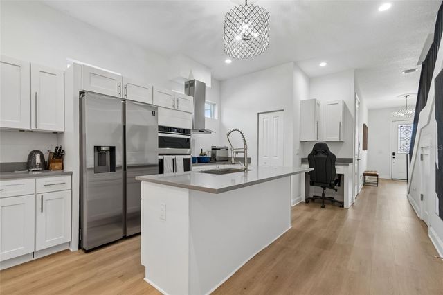 2113 W CASS STREET 2, Tampa, FL 33606