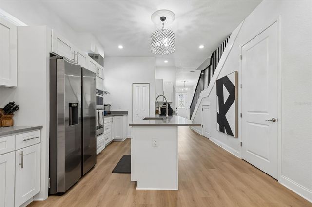 2113 W CASS STREET 2, Tampa, FL 33606
