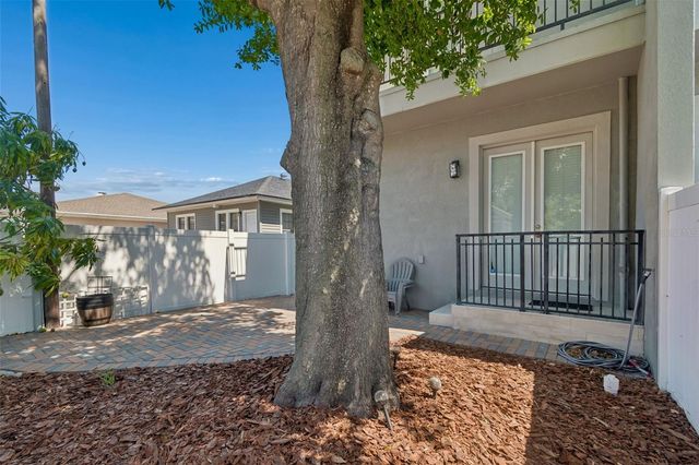 2113 W CASS STREET 2, Tampa, FL 33606