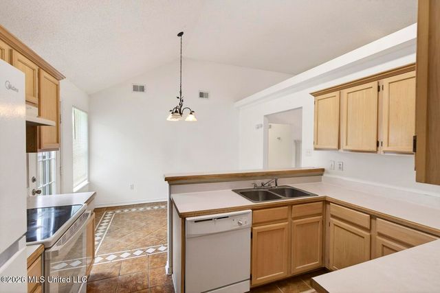 19441 W Lake Village Drive, Gulfport, MS 39503