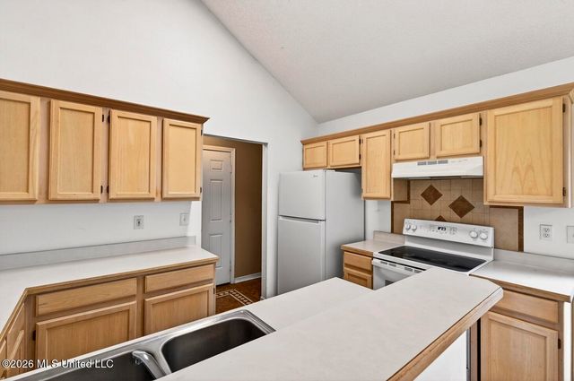 19441 W Lake Village Drive, Gulfport, MS 39503