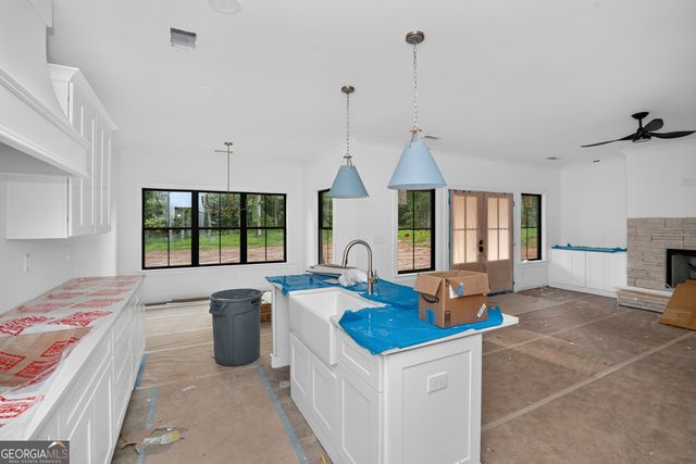11 Peninsula Drive, Monticello, GA 31064