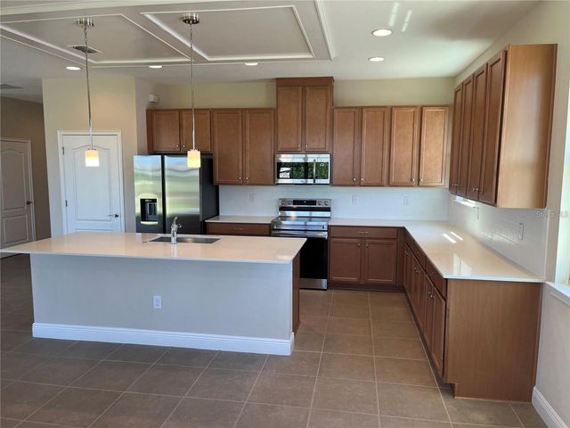 6673 KNOLLWOOD STREET, Harmony, FL 34773