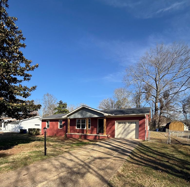 820 Graysville Road, Chattanooga, TN 37421