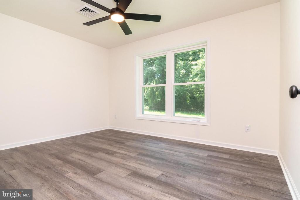 Image 19 of property listing at 14228 OAKLEY RD, Ellendale, DE 19941