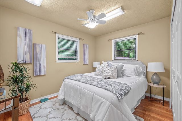 156 N Maple, Cave Springs, AR 72718