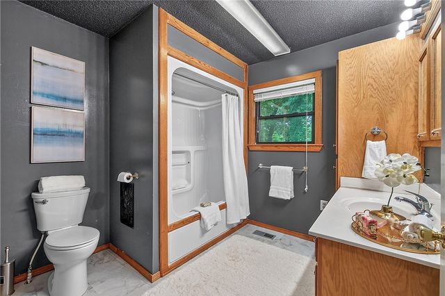 156 N Maple, Cave Springs, AR 72718