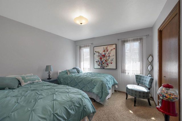 371 WESLEY AVENUE, Green Bay, WI 54302