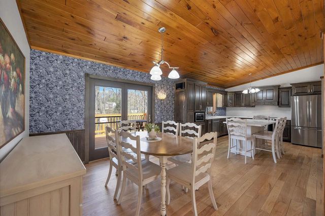 371 WESLEY AVENUE, Green Bay, WI 54302