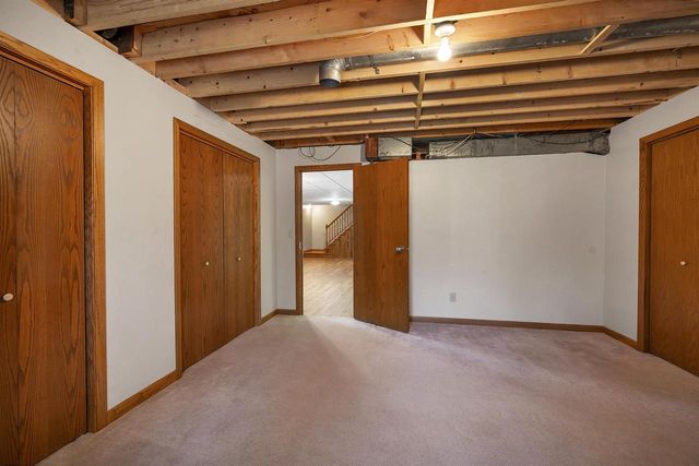 371 WESLEY AVENUE, Green Bay, WI 54302