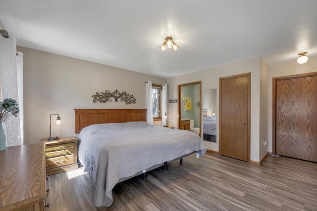371 WESLEY AVENUE, Green Bay, WI 54302
