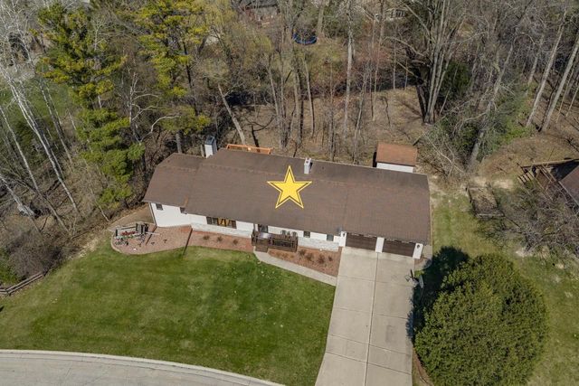 371 WESLEY AVENUE, Green Bay, WI 54302
