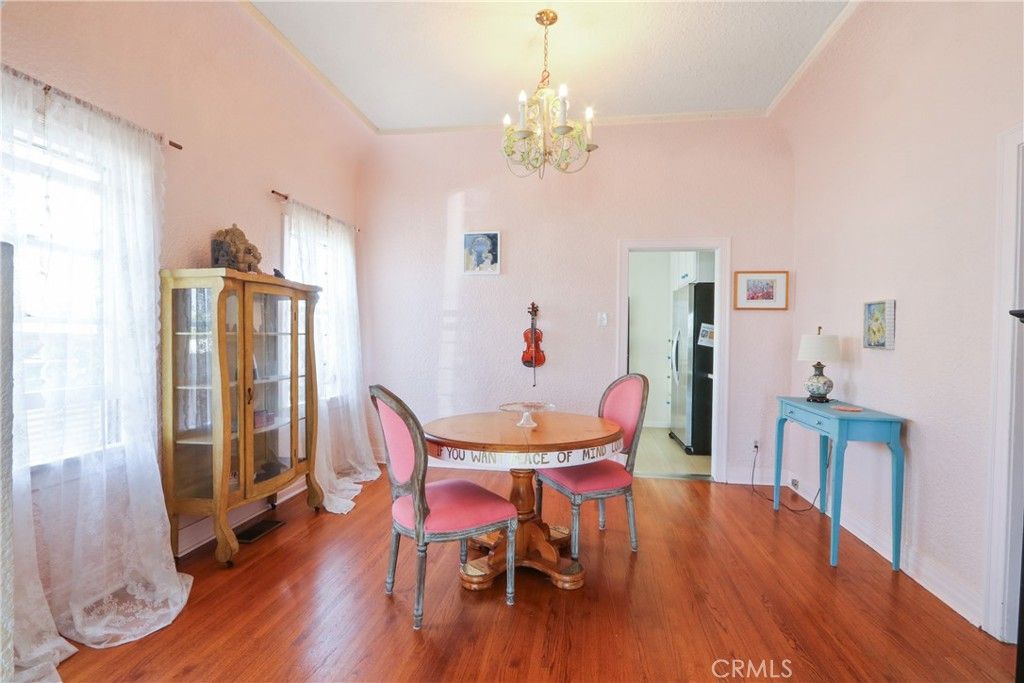 Image 5 of property listing at 1055 W 17th, San Pedro, CA 90731