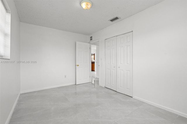 7491 Hope St, Hollywood, FL 33024