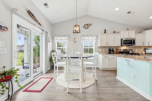 3830 Park Pointe Ave., Little River, SC 29566