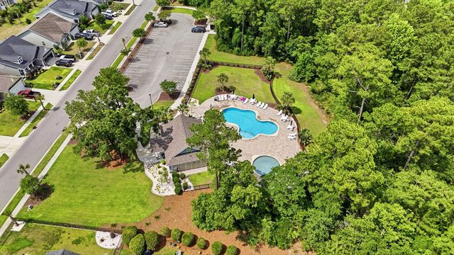3830 Park Pointe Ave., Little River, SC 29566