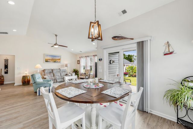 3830 Park Pointe Ave., Little River, SC 29566