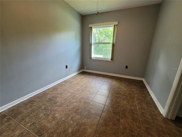 2417 YALE AVENUE, Sanford, FL 32771