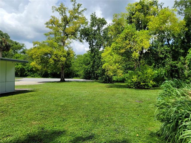 2417 YALE AVENUE, Sanford, FL 32771