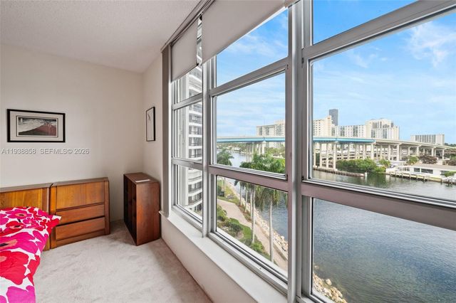 19195 NE 36th Court 710, Aventura, FL 33180