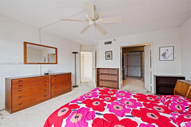 19195 NE 36th Court 710, Aventura, FL 33180