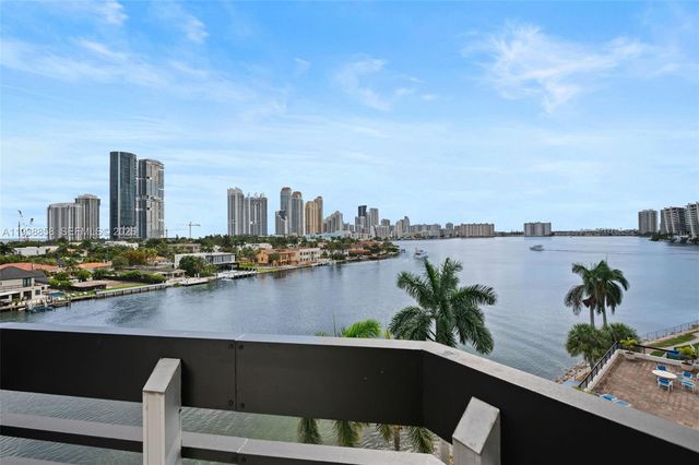 19195 NE 36th Court 710, Aventura, FL 33180