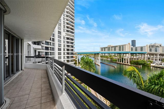 19195 NE 36th Court 710, Aventura, FL 33180