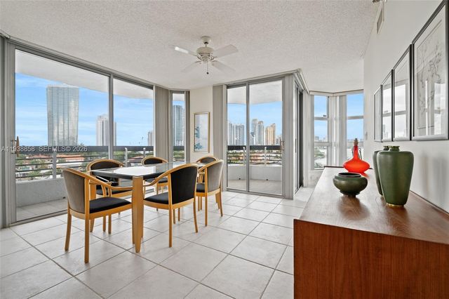 19195 NE 36th Court 710, Aventura, FL 33180