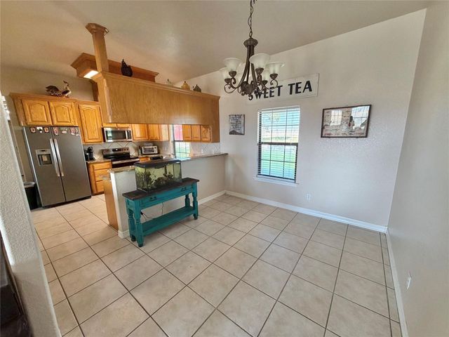 15903 County Road 621, Angleton, TX 77515