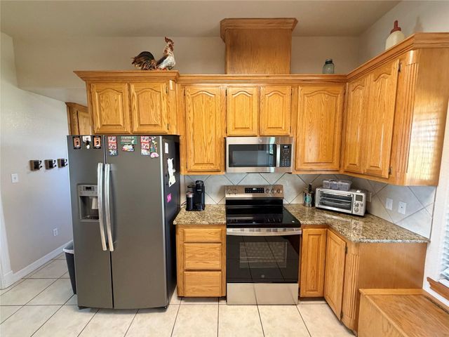 15903 County Road 621, Angleton, TX 77515