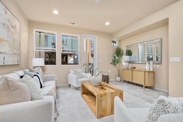 2116 Vincenzo, San Jose, CA 95133