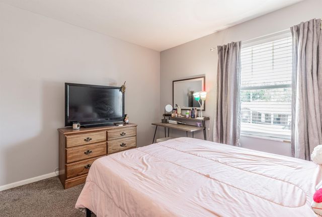 6124 Ashbrooke Road, Evansville, IN 47710