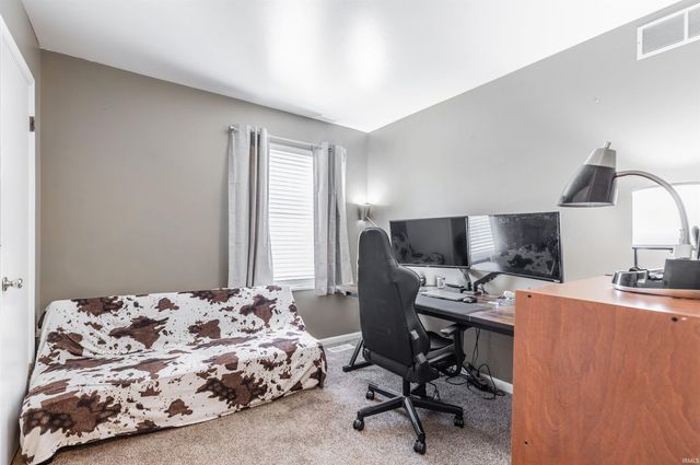 6124 Ashbrooke Road, Evansville, IN 47710