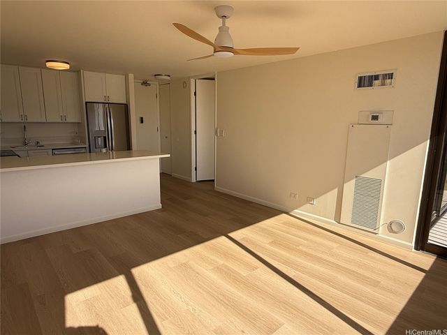 411 Hobron Lane 3605, Honolulu, HI 96815