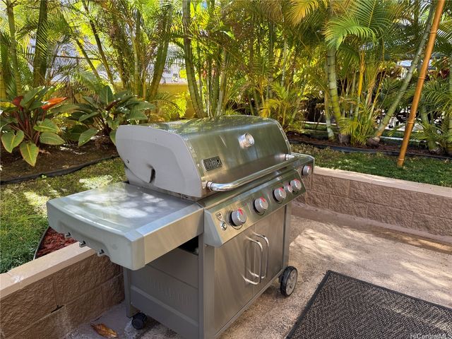 411 Hobron Lane 3605, Honolulu, HI 96815