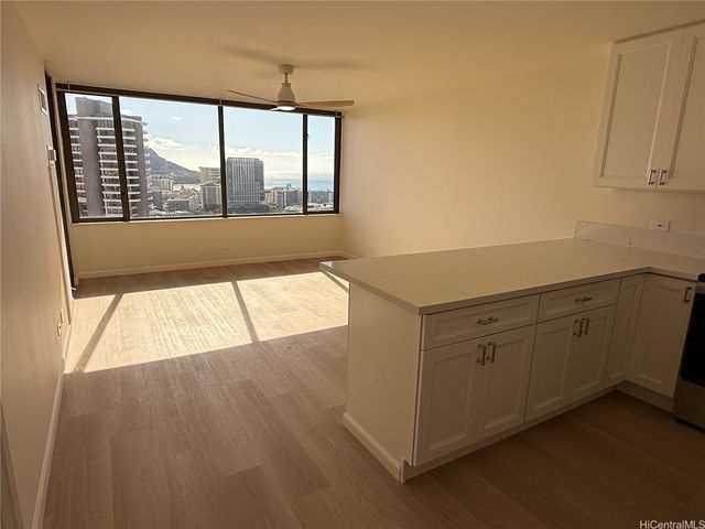 411 Hobron Lane 3605, Honolulu, HI 96815