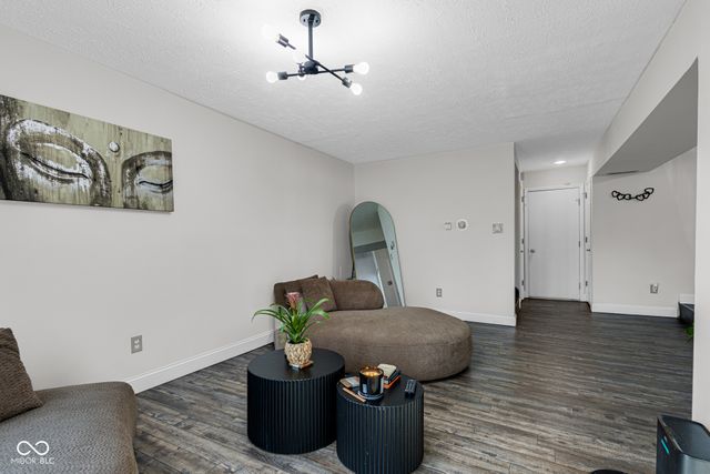 8001 Valley Farms Lane, Indianapolis, IN 46214