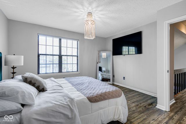 8001 Valley Farms Lane, Indianapolis, IN 46214
