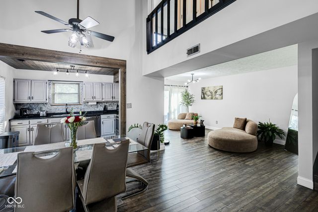 8001 Valley Farms Lane, Indianapolis, IN 46214