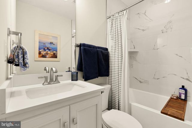 3504 24TH ST NE, Washington, DC 20018