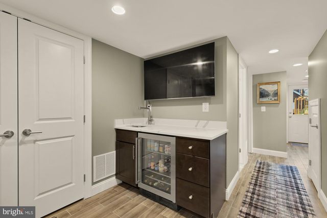 3504 24TH ST NE, Washington, DC 20018