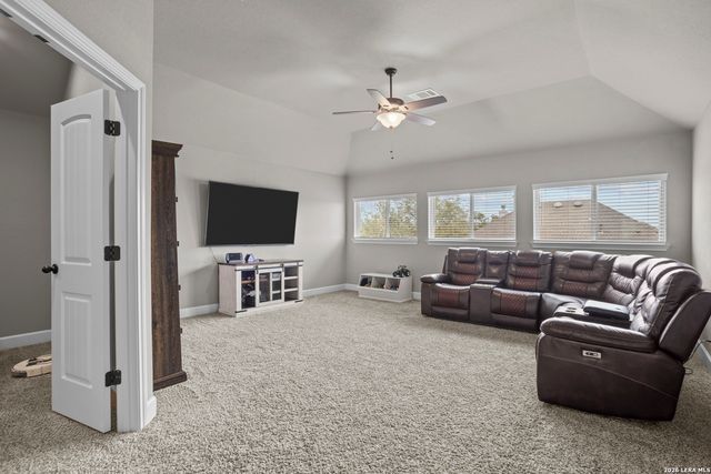 8905 Shady Pond, Boerne, TX 78015