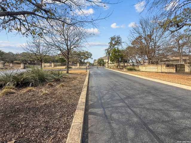 8905 Shady Pond, Boerne, TX 78015